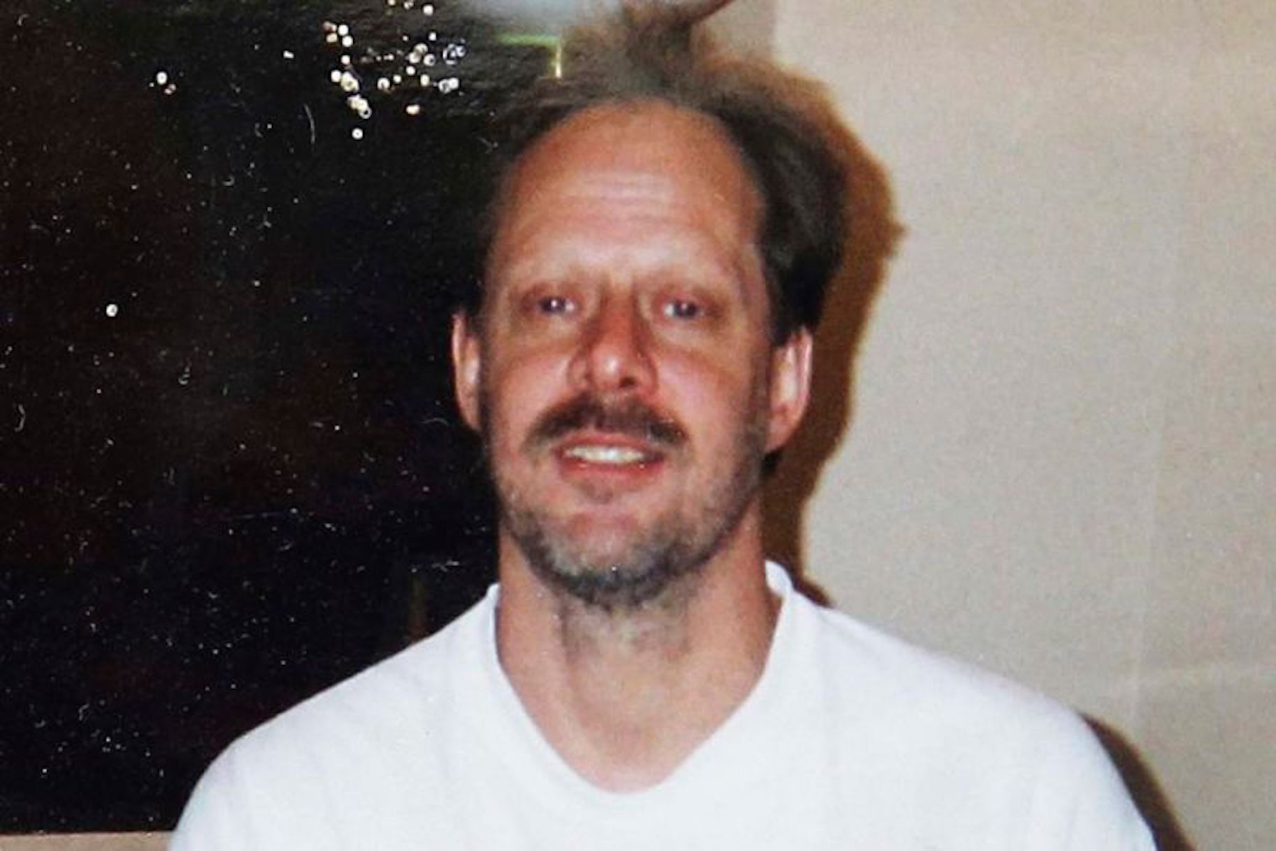El material de la càmera del cos publicat recentment mostra que la policia va trobar el cos de Stephen Paddock durant el rodatge de Las Vegas