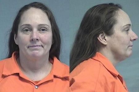 El judici per a una dona de Florida acusada d'haver matat un perruquer comença amb estranys esclats