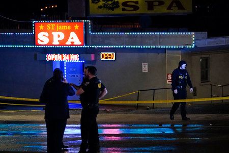 Georgia Sheriff's Capt. Under Fire for 'Bad Day'-kommentar om påstået bevæbnet mand, udsendt racistisk anti-asiatisk besked online