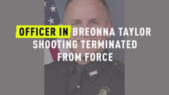 Osamelý policajný dôstojník obvinený z prípadu streľby Breonny Taylorovej prosí, že nie je vinný