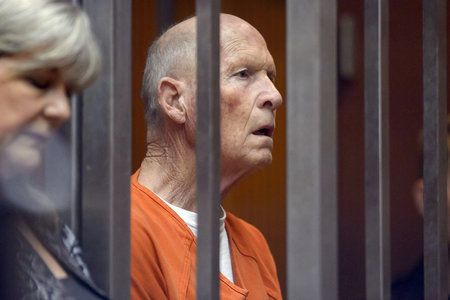 'Amen!' Aplavz izbruhne v sodni dvorani po predhodnem zaslišanju za osumljenca morilca Golden Statea