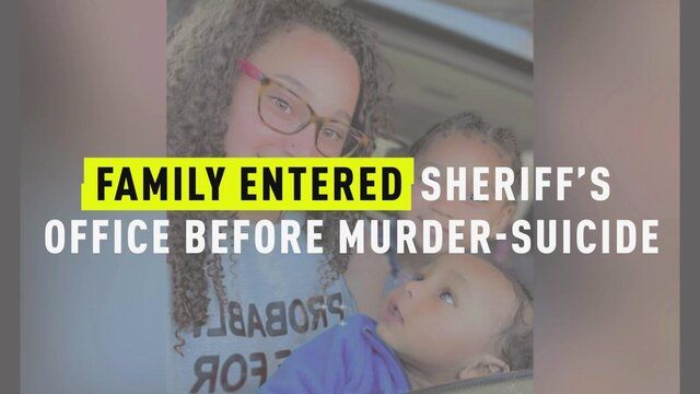 La família va entrar a l'oficina del xèrif, va fer trucades telefòniques vagues que van conduir a un 'atroç' assassinat-suïcidi