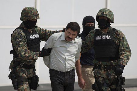 Tunnistaja väidab, et 'El Chapo' on uimastatud ja vägistatud 13-aastased tüdrukud